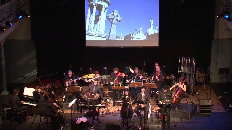 Planet Hughill – Review – María de Buenos Aires